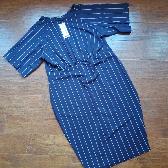 Boohoo Plus Dresses & Skirts - NWT BooHoo Plus Size Women's Dress